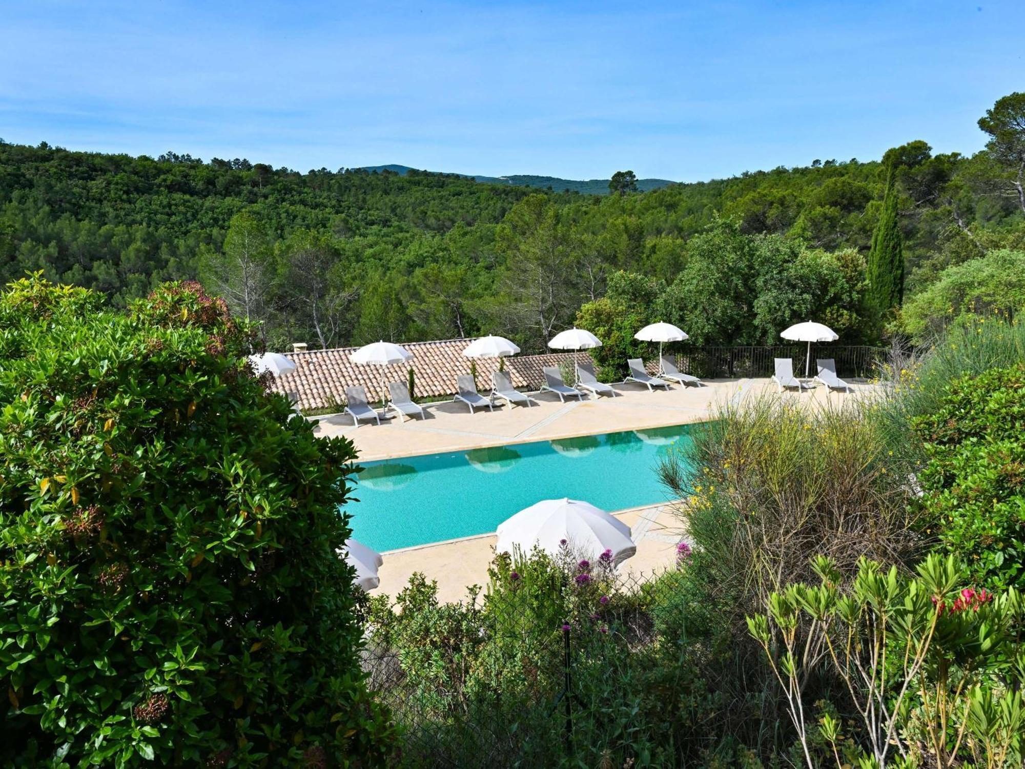 Mercure Brignoles Golf De Barbaroux & Spa Eksteriør billede